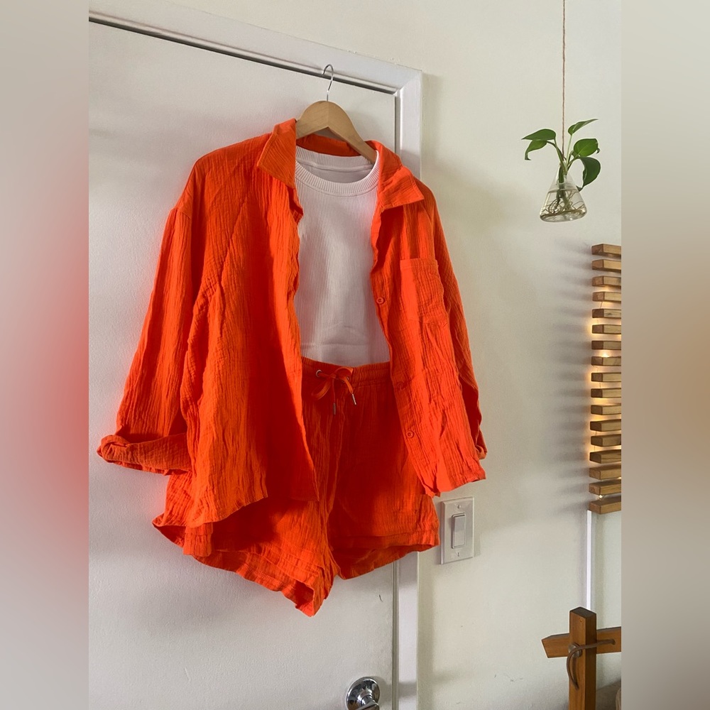 Bright orange matching set (button up shirt & shorts)